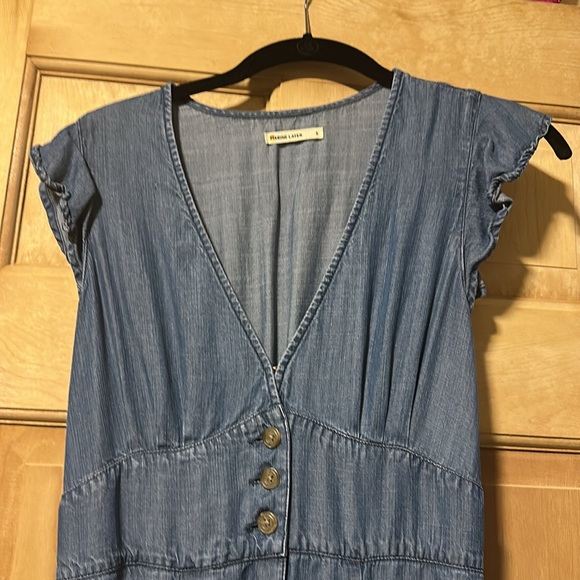 Marine Layer Camila Flutter Sleeve Midi Dress. Size Small. Worn a few times. - Picture 2 of 7